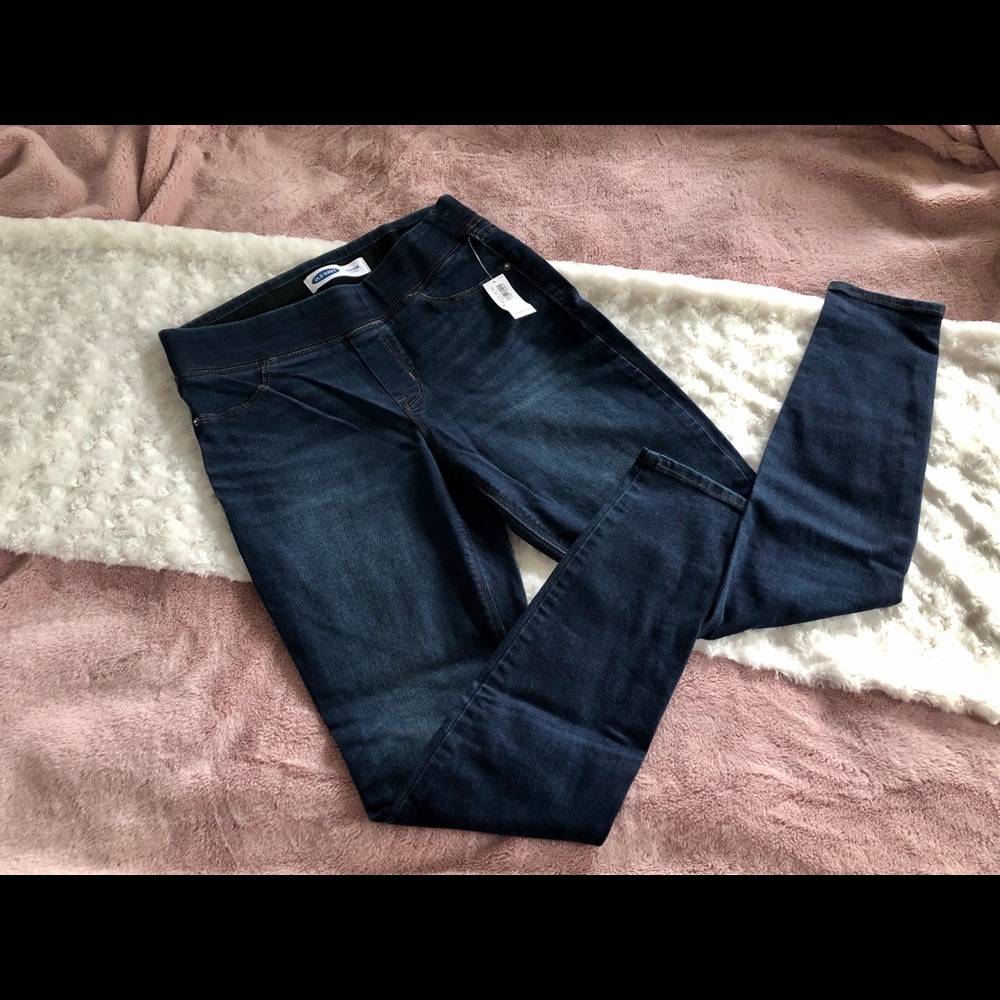 Old Navy- Women’s Rockstar Jeggings